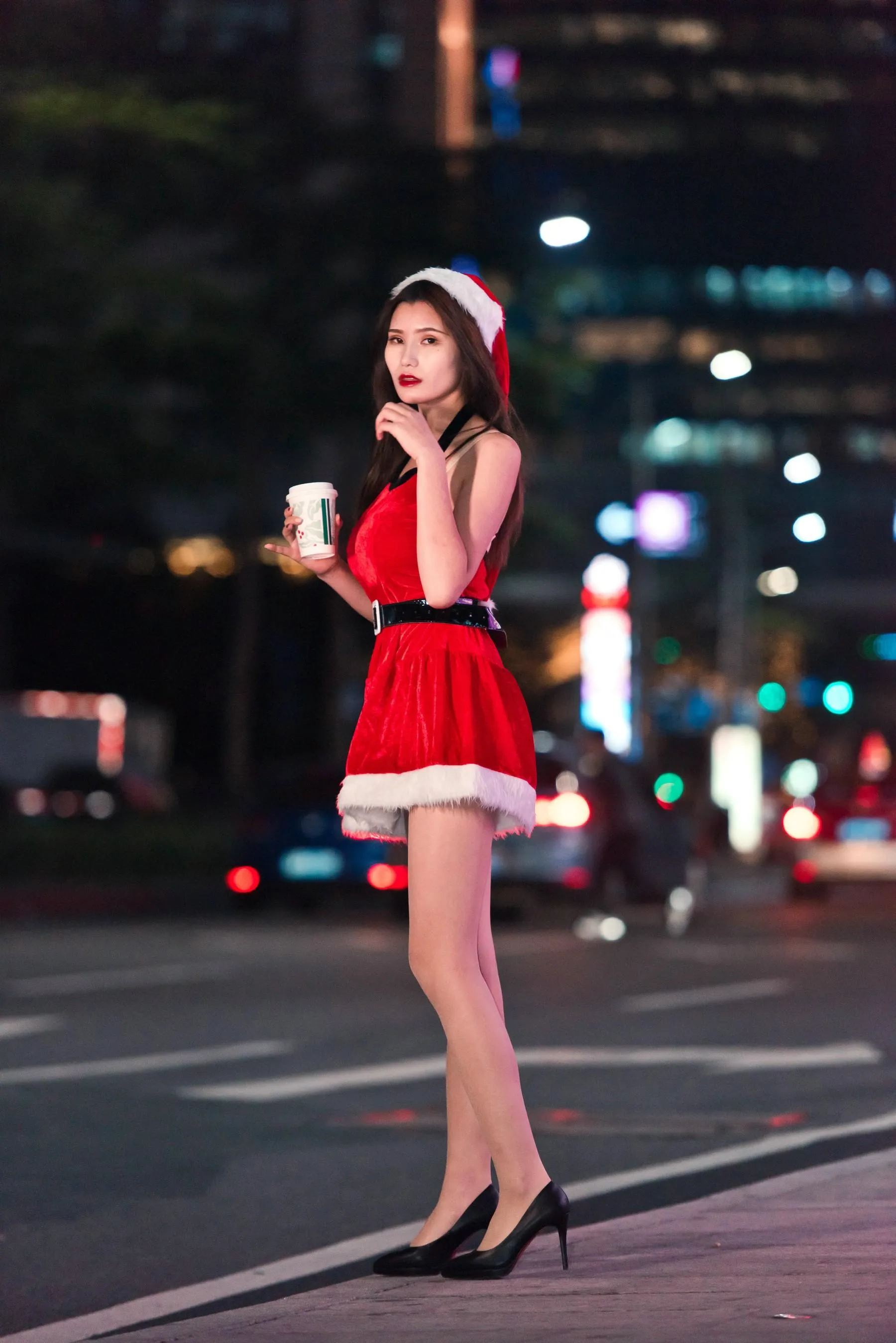 [魔镜街拍] NO.124 寒风中的极品肉丝圣诞美人婷婷 [224P]插图7